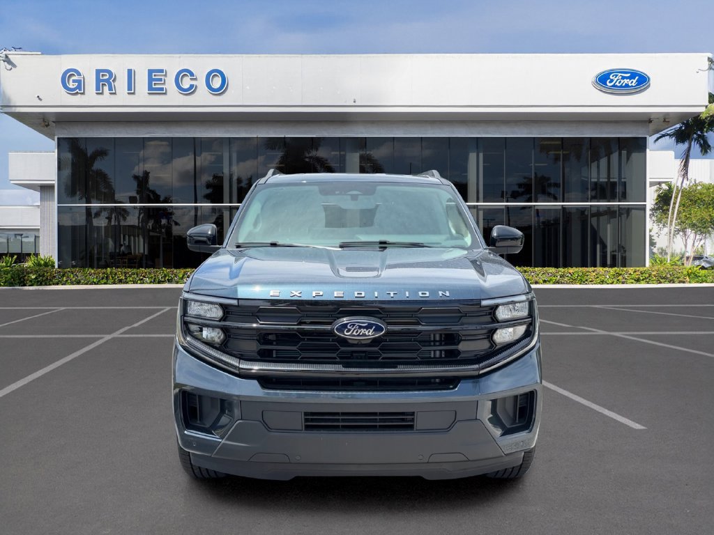 New 2026 Ford Expedition Max Active RWD image 2