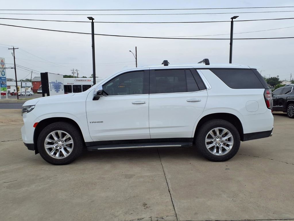 Used 2022 Chevrolet Tahoe Premier w/ Premium Package AWD/4WD image 5