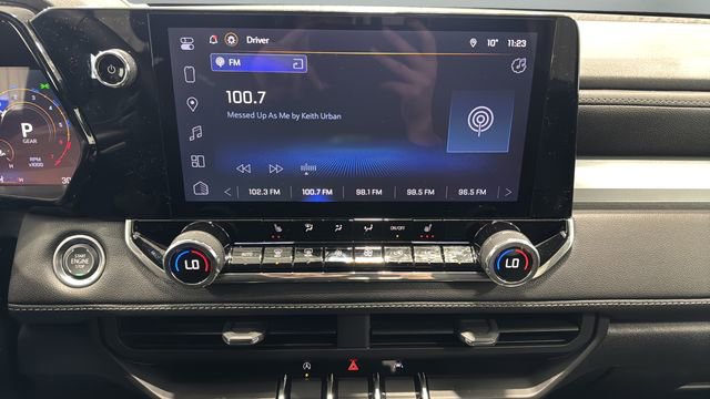 Used 2026 Chevrolet Colorado LT w/ LT Convenience Package image 19