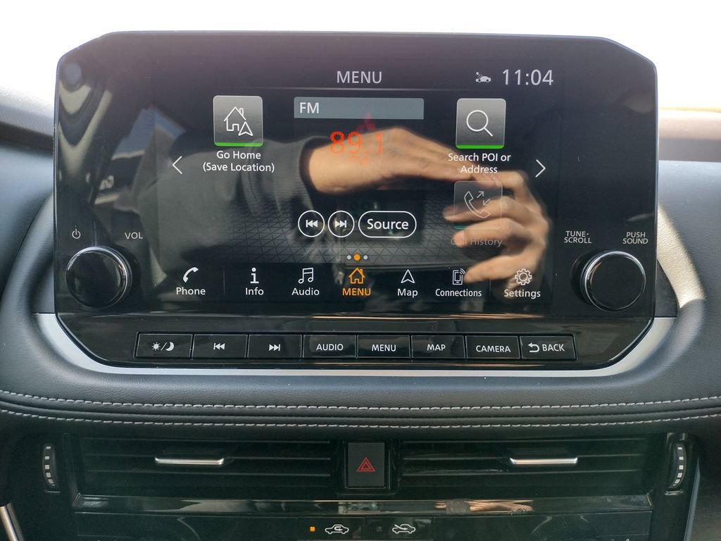 Used 2023 Nissan Rogue Platinum w/ Platinum Premium Package image 4