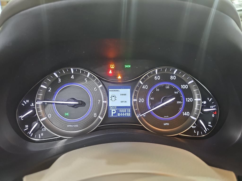 Used 2012 INFINITI QX56 4WD w/ Deluxe Touring Pkg image 27