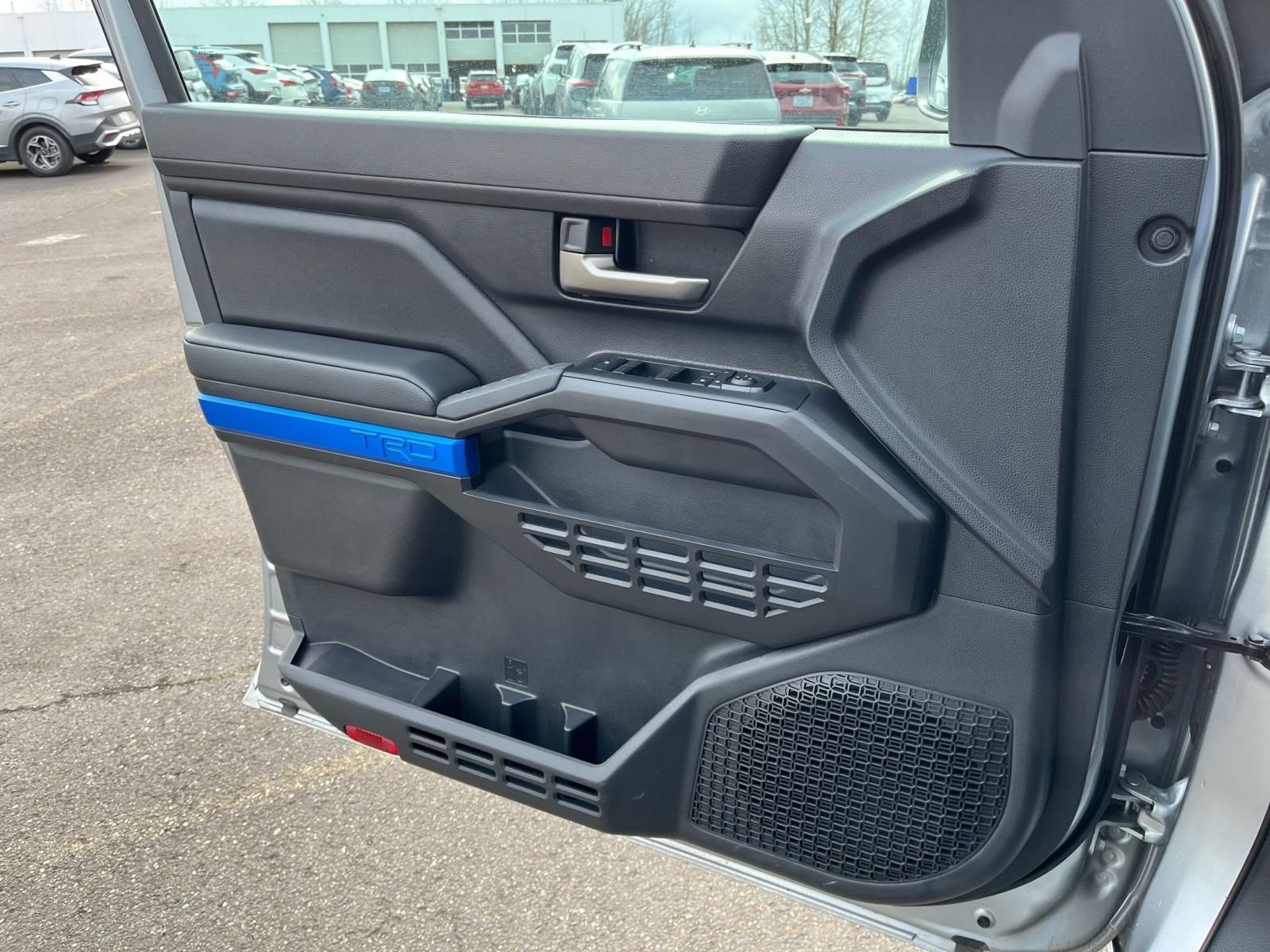 Used 2025 Toyota Tacoma TRD Off-Road image 20