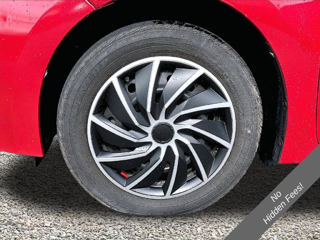 Used 2014 Toyota Corolla LE FWD image 9