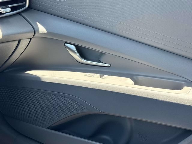 Certified 2025 Hyundai Elantra SE FWD image 29