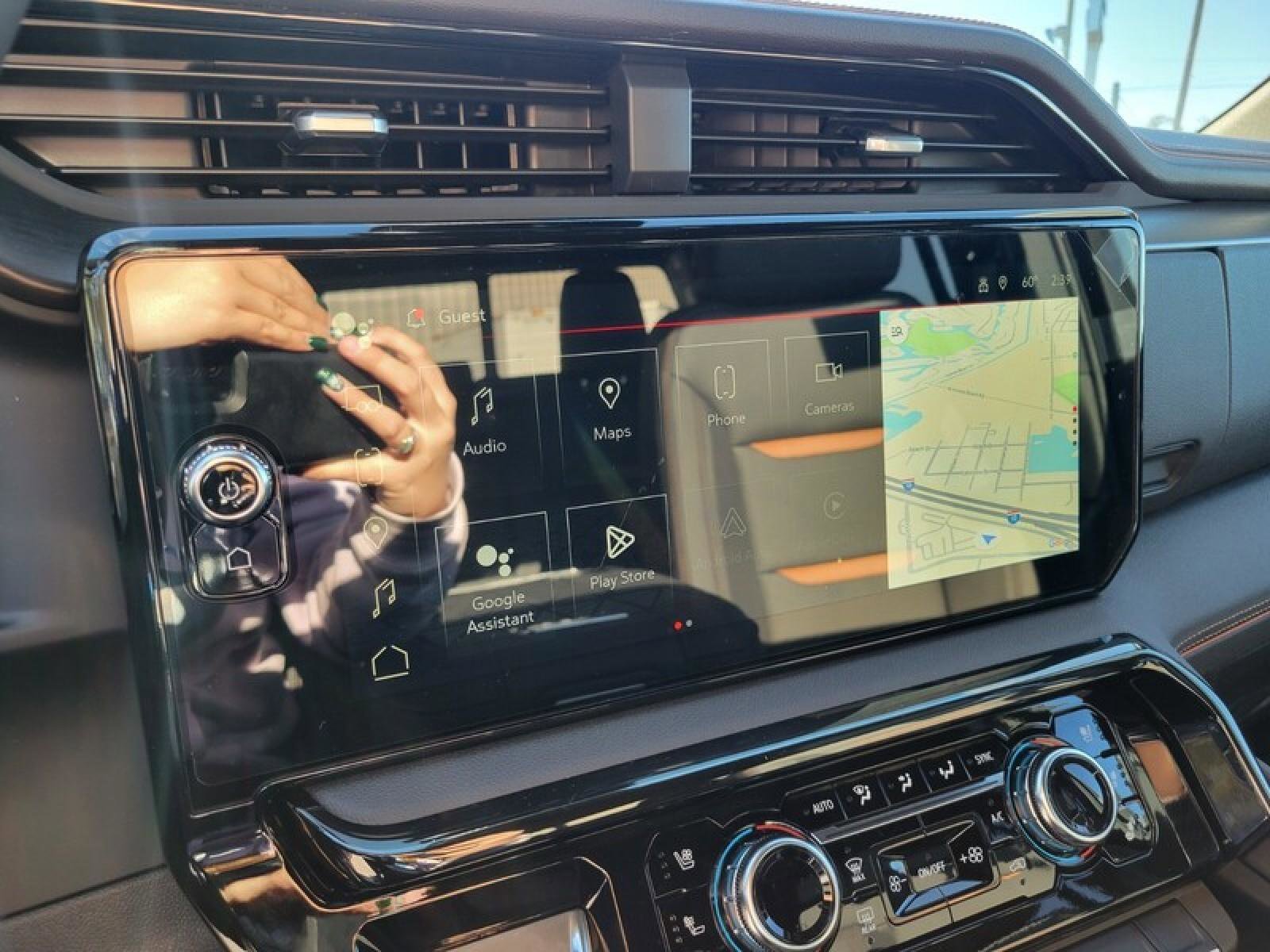 New 2026 GMC Sierra 2500 AT4 w/ AT4 Premium Plus Package image 19