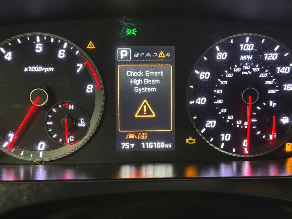 Used 2015 Hyundai Sonata Sport 2.0T w/ Option Group 07 FWD image 5