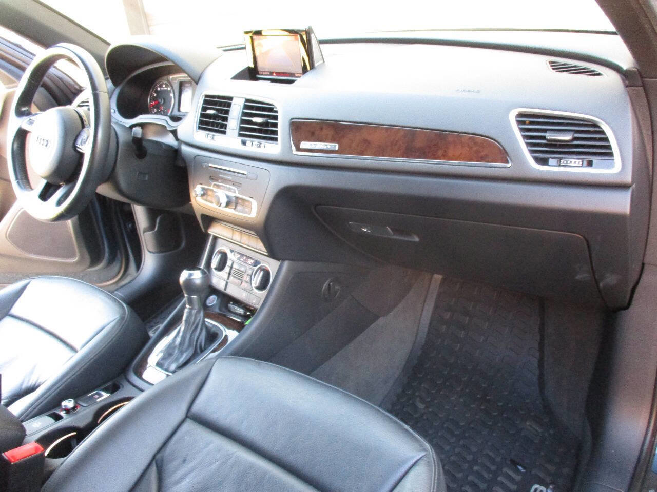 Used 2018 Audi Q3 2.0T Premium Plus w/ Premium Plus Package image 73