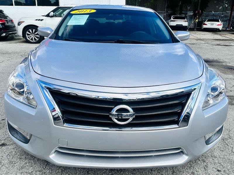 Used 2013 Nissan Altima 2.5 SV FWD image 8