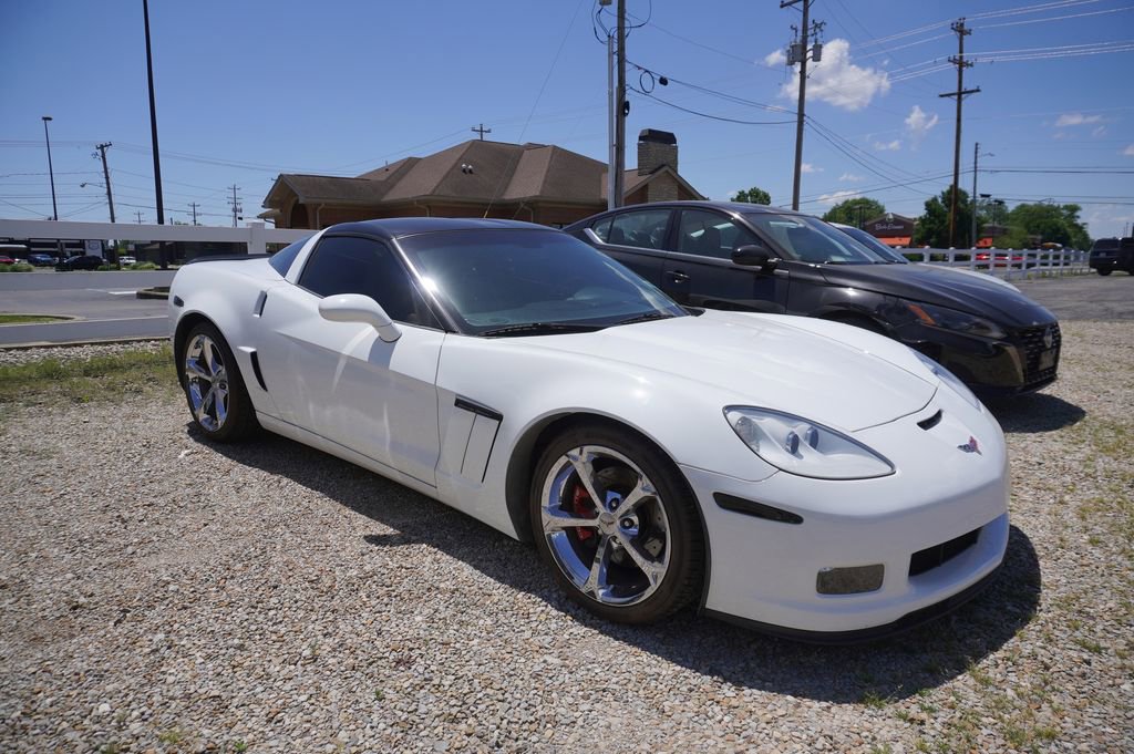 Used 2013 Chevrolet Corvette Grand Sport w/ 3LT Preferred Equipment Group RWD image 10