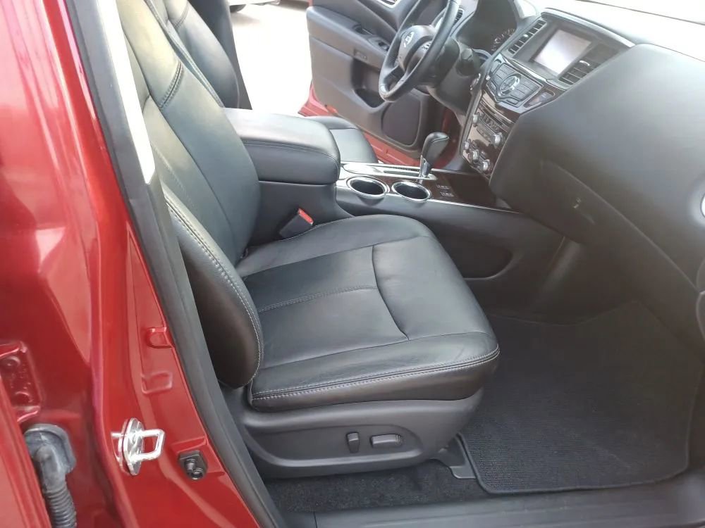 Used 2014 Nissan Pathfinder SL w/ SL Premium Package image 25