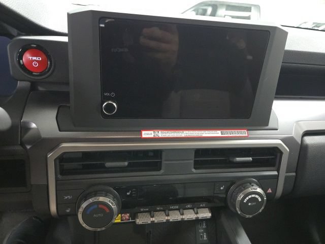 New 2026 Toyota 4Runner TRD Off-Road AWD/4WD image 25
