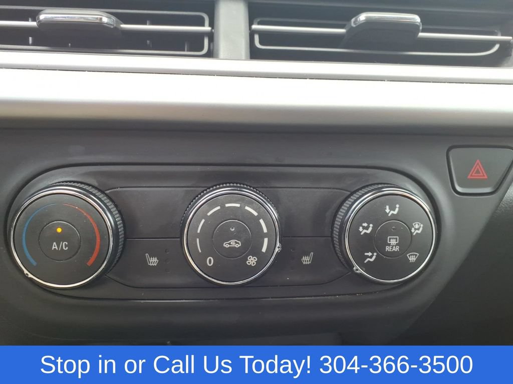 Used 2024 Chevrolet Trax LS w/ LS Convenience Package FWD image 18