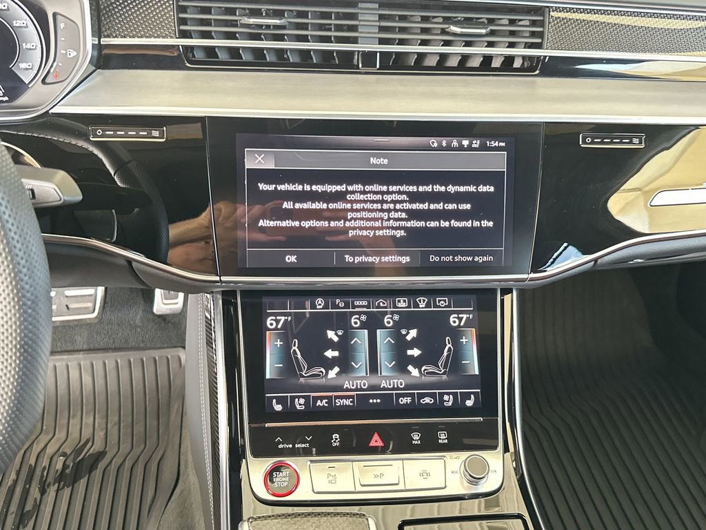 Used 2024 Audi S8 AWD/4WD image 23