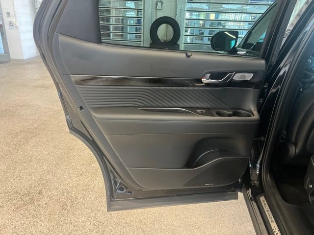 Used 2025 Hyundai Palisade Calligraphy AWD/4WD image 34