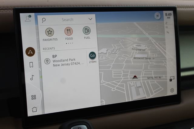 Used 2025 Land Rover Defender 110 X image 19