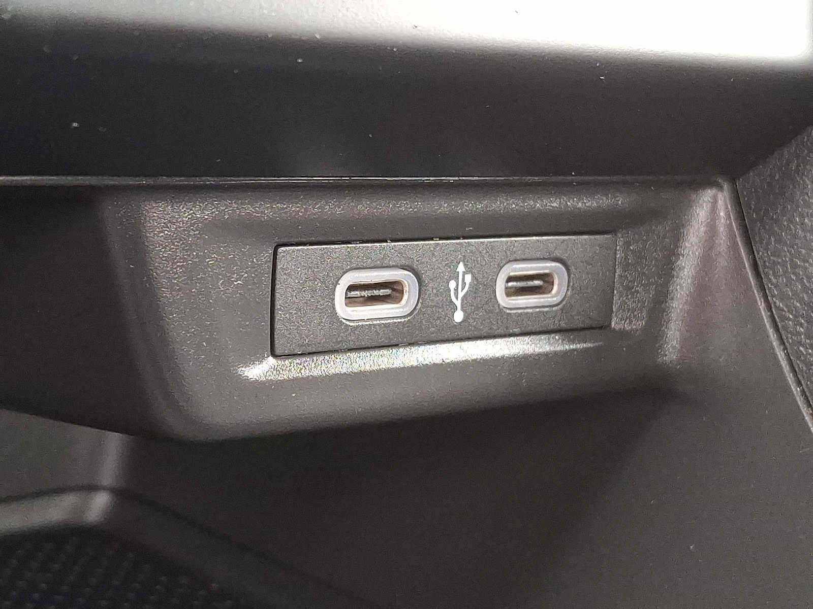 Used 2024 Volkswagen Jetta Sport image 20