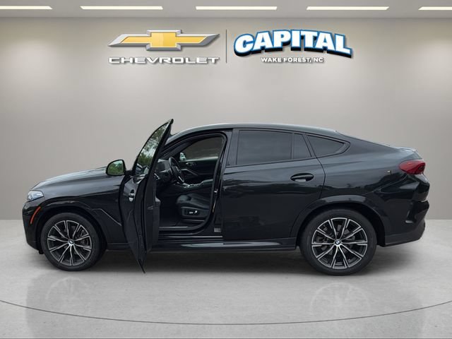 Used 2024 BMW X6 xDrive40i AWD/4WD image 3