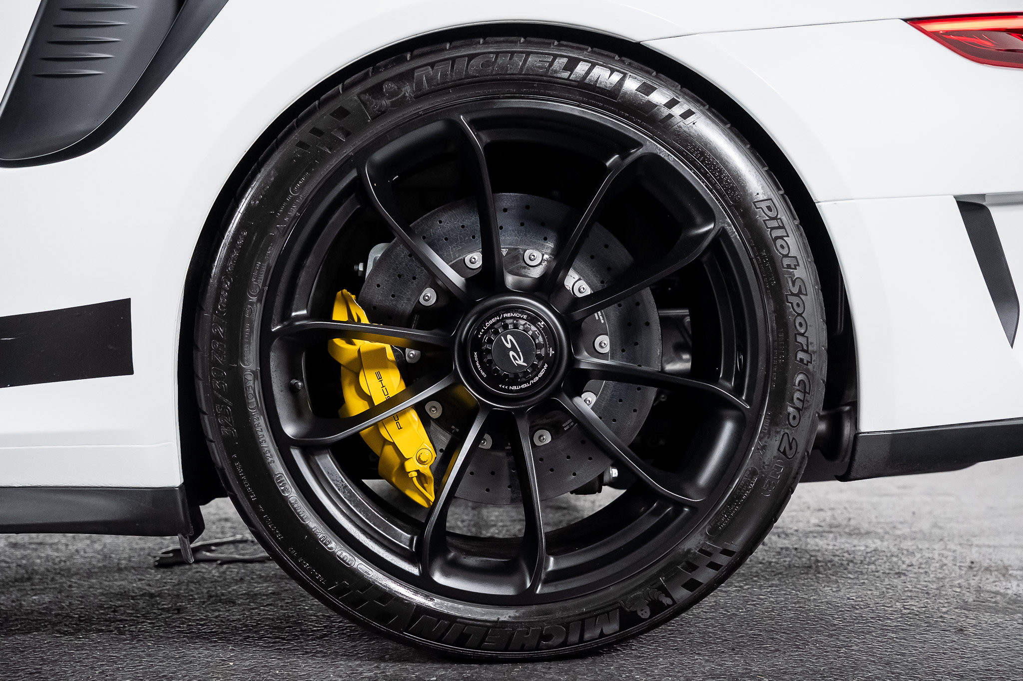 Used 2019 Porsche 911 GT3 RS RWD image 25
