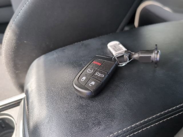 Used 2022 Dodge Charger SXT image 26