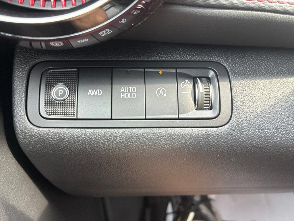 New 2027 Chevrolet Equinox RS w/ Safety and Technology Package AWD/4WD image 25