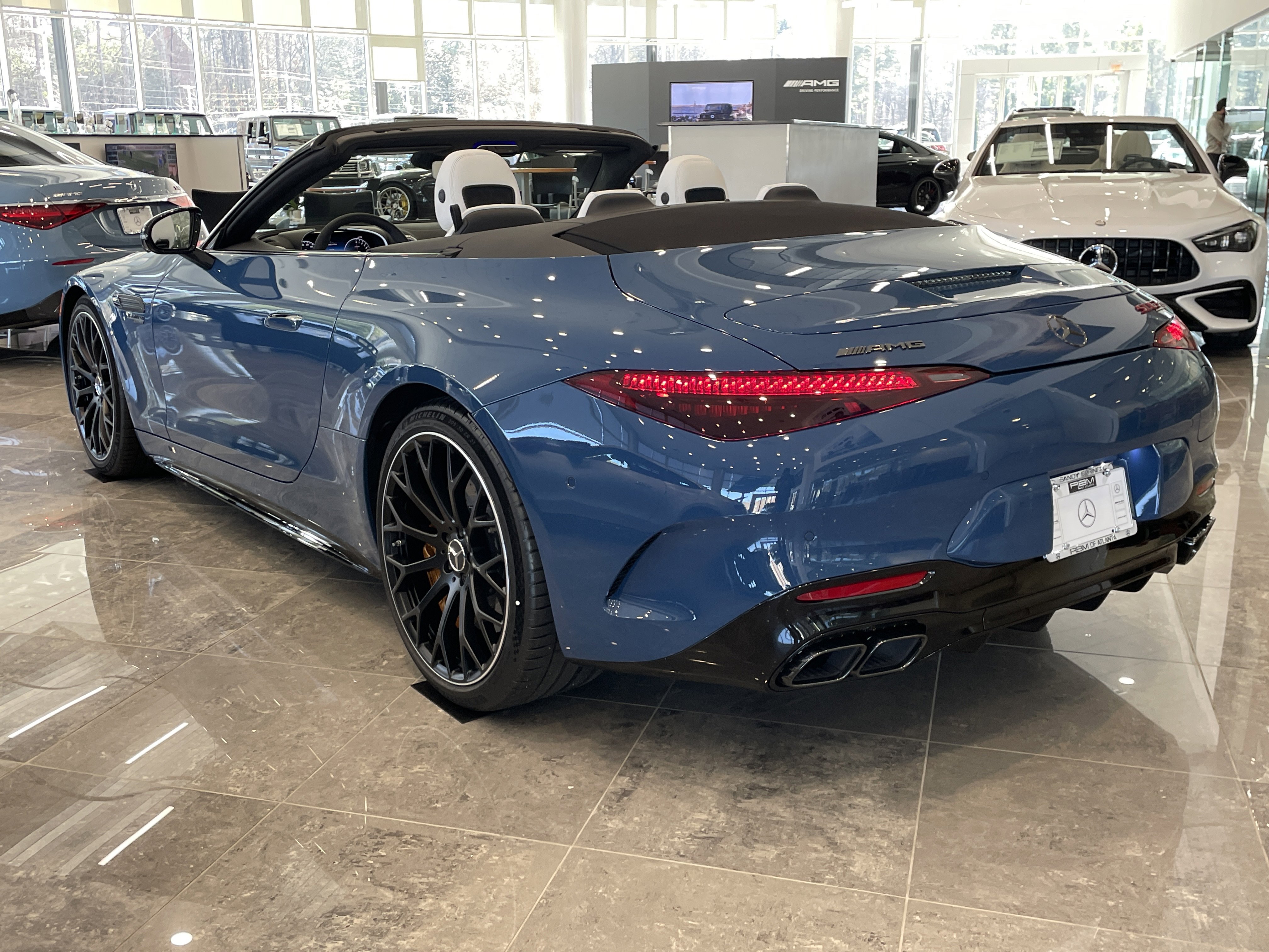 New 2026 Mercedes-Benz SL 63 AMG S e Performance 4MATIC image 19