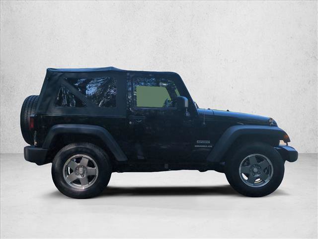 Used 2013 Jeep Wrangler Sport AWD/4WD image 4