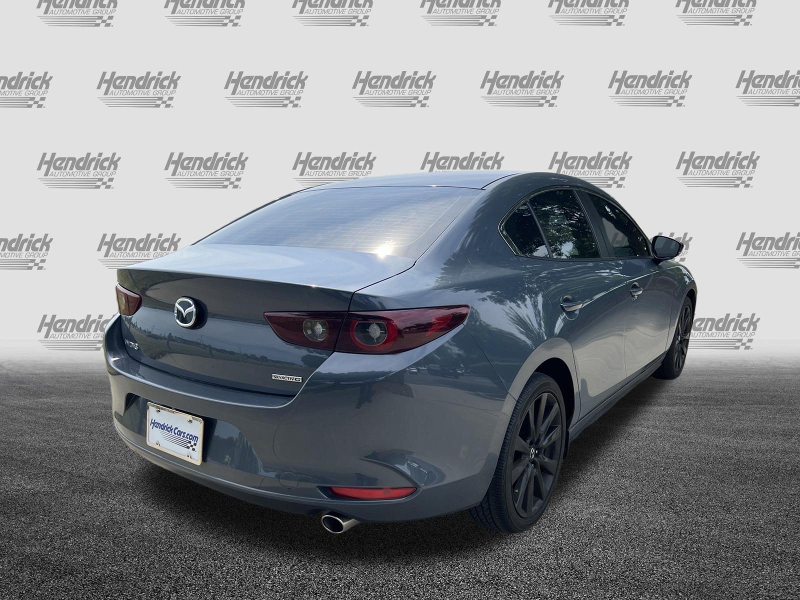 Used 2022 MAZDA MAZDA3 s FWD image 10