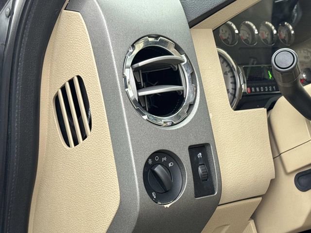 Used 2009 Ford F250 Lariat image 27