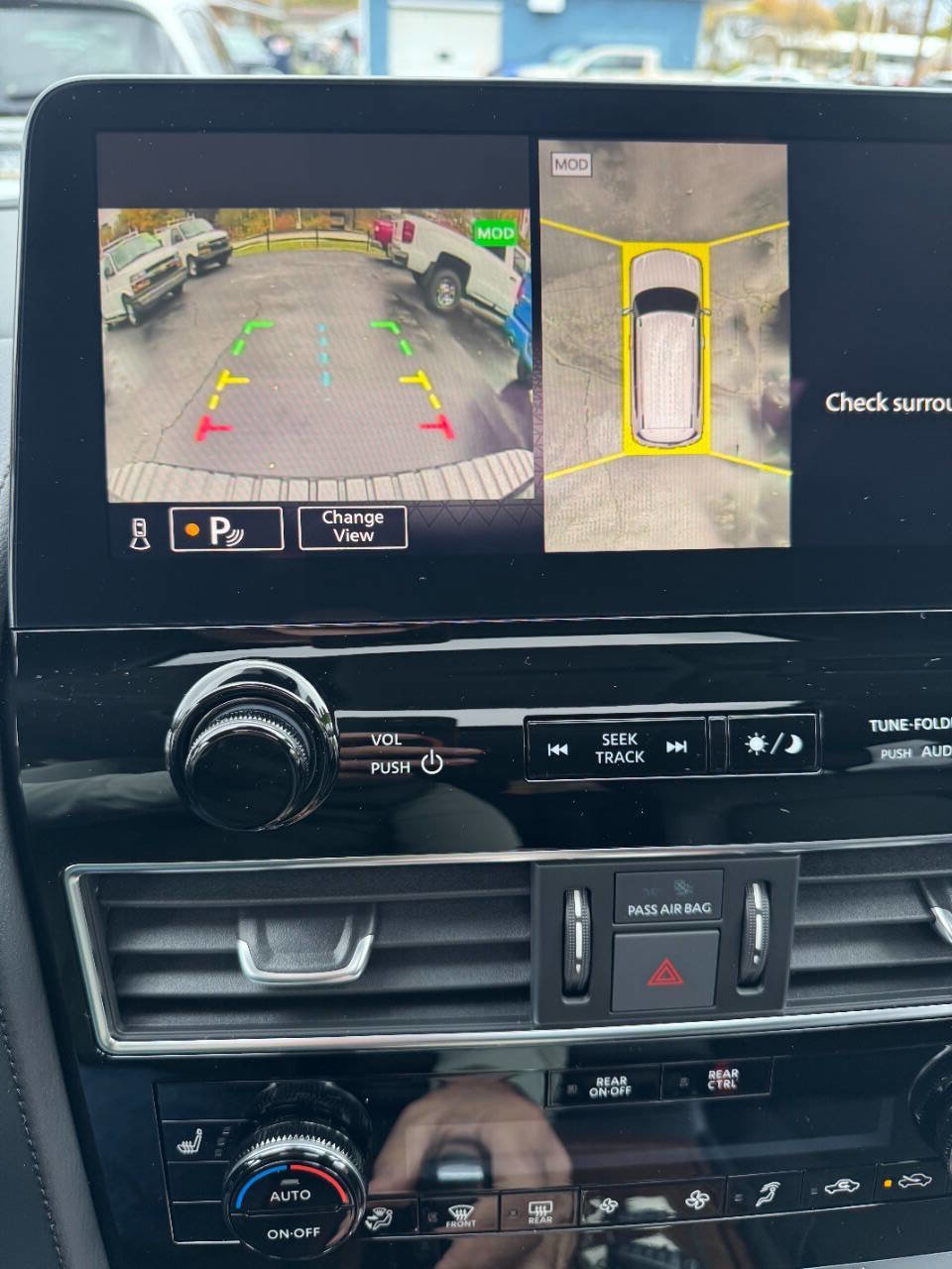 Used 2024 Nissan Armada SL w/ Cargo Package image 14