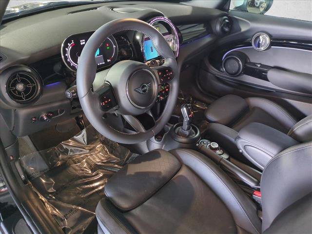 Used 2024 MINI Cooper S w/ Signature Upholstery Package FWD image 10