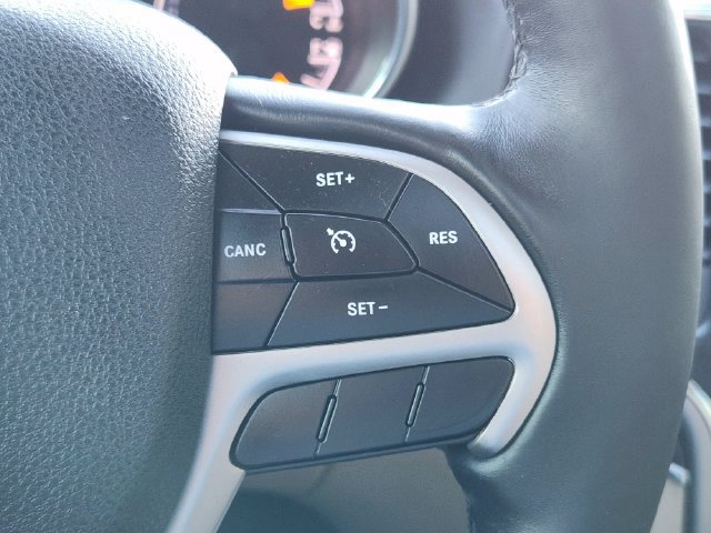 Used 2018 Jeep Grand Cherokee Limited w/ Luxury Group II AWD/4WD image 22
