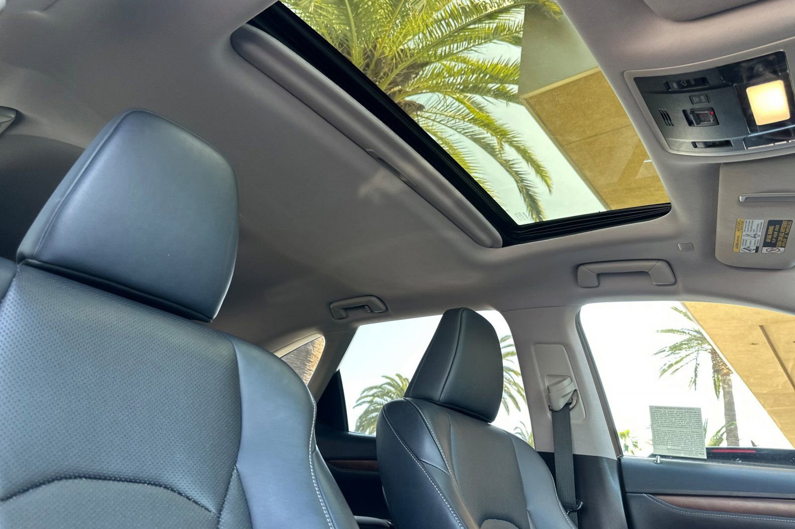 Used 2020 Lexus RX 350L FWD w/ Premium Package image 18