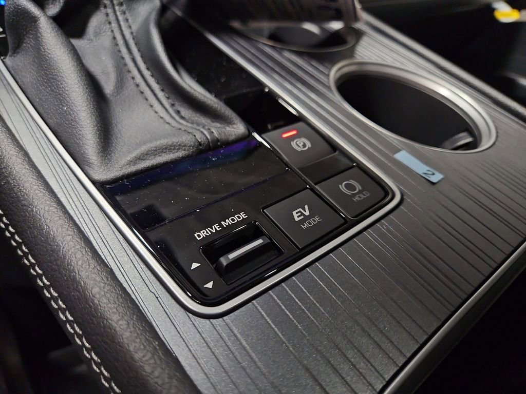 New 2026 Toyota Sienna XLE image 22