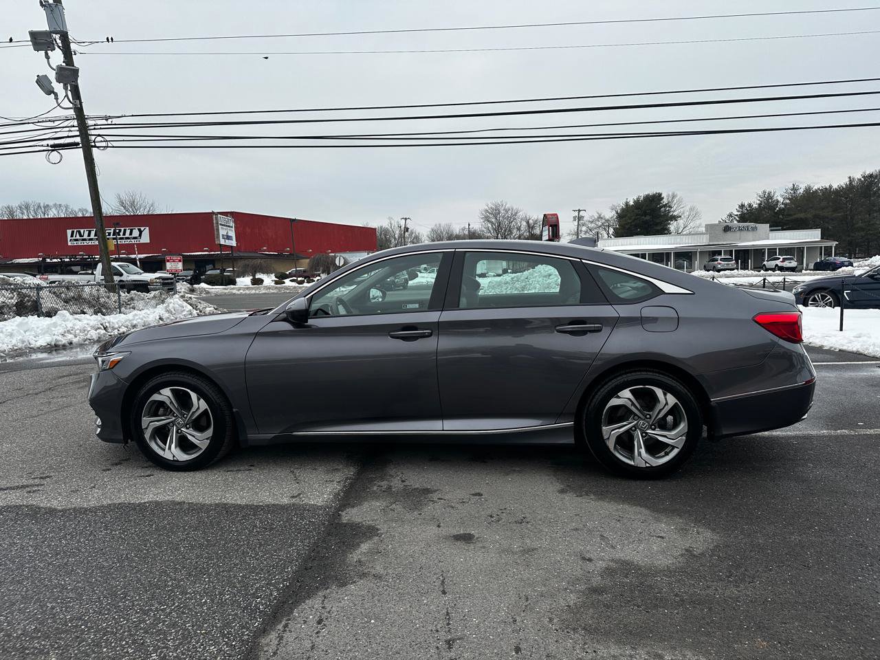 Used 2019 Honda Accord EX image 8