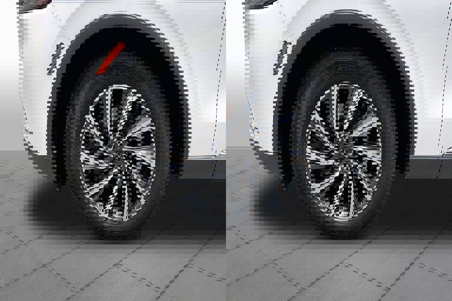 Used 2026 Lincoln Aviator 2WD image 10