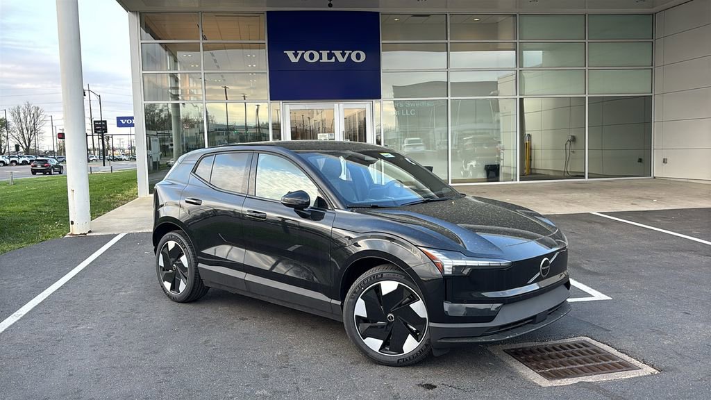 New 2026 Volvo EX30 Plus w/ Climate Package AWD/4WD image 2