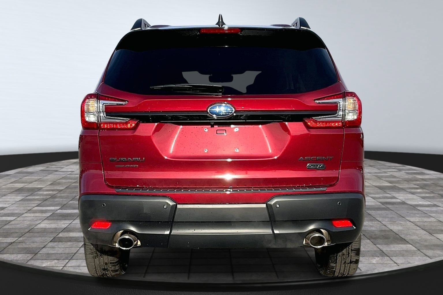 Used 2025 Subaru Ascent Bronze Edition w/ Popular Package #2 image 4