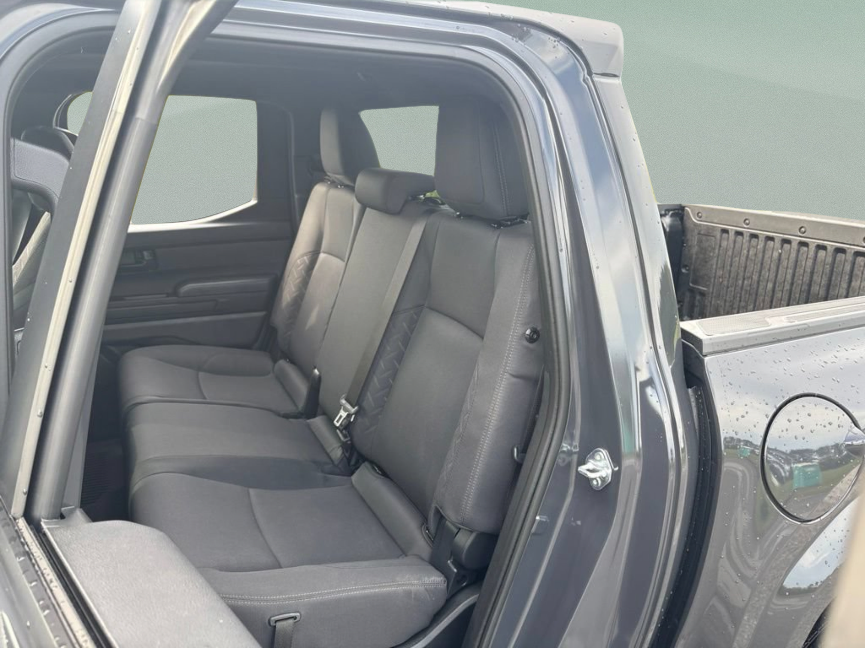 Certified 2025 Toyota Tacoma SR5 AWD/4WD image 20
