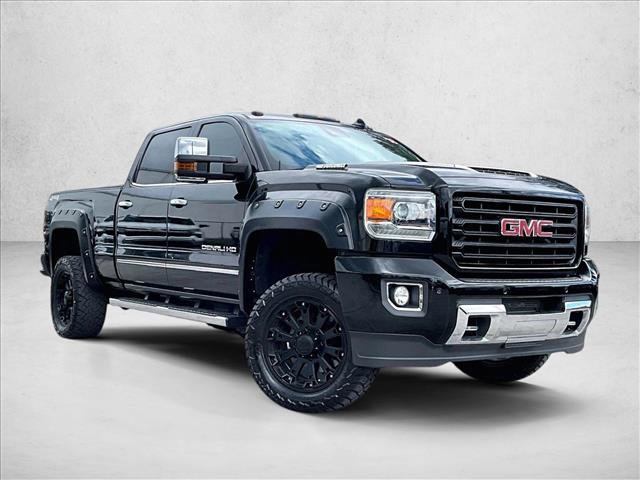 Used 2018 GMC Sierra 2500 Denali w/ Duramax Plus Package image 12
