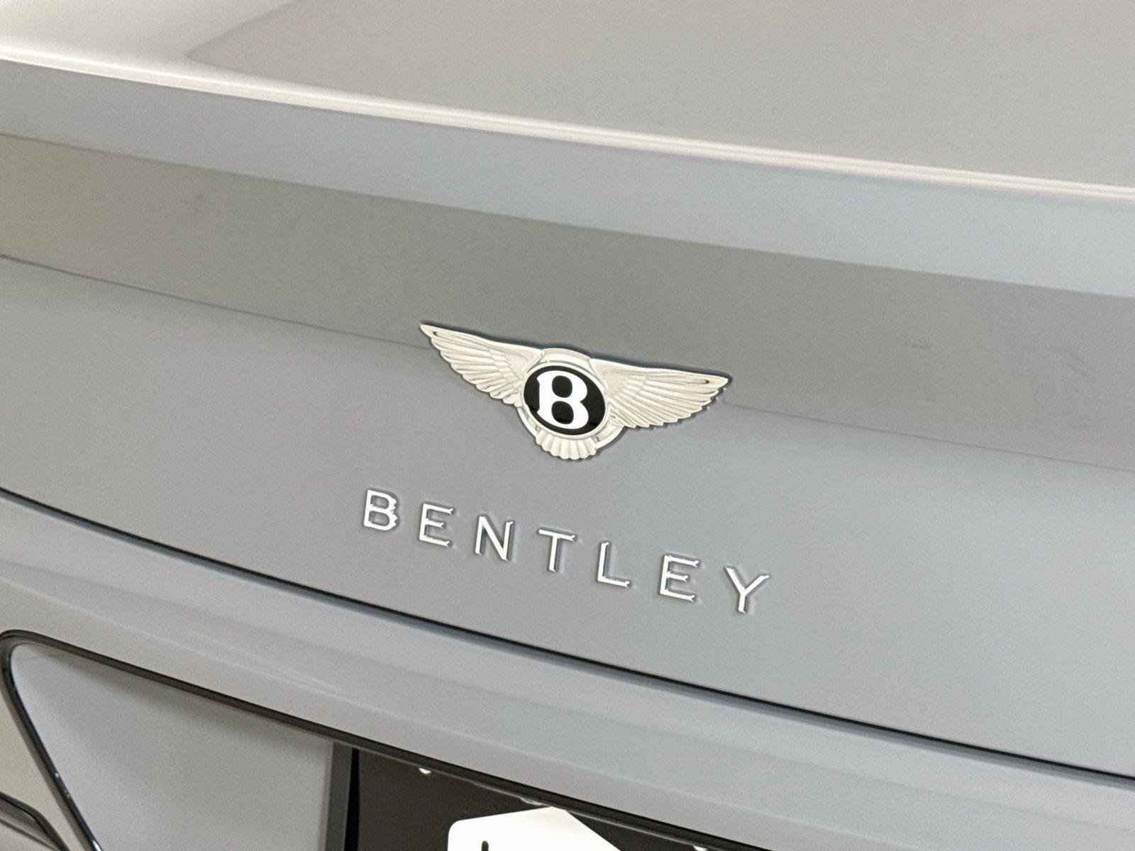 Used 2022 Bentley Continental GT AWD/4WD image 32