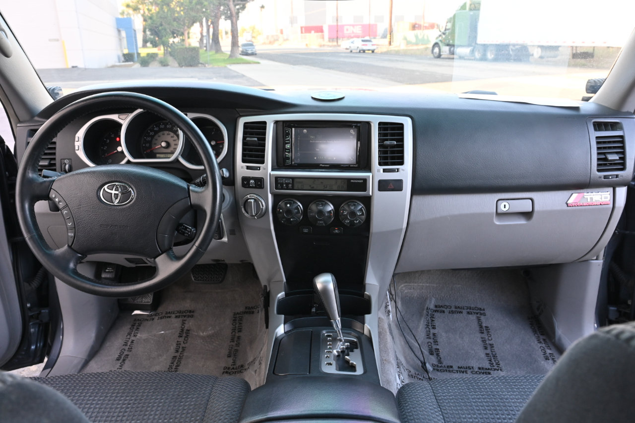 Used 2003 Toyota 4Runner Sport AWD/4WD image 12