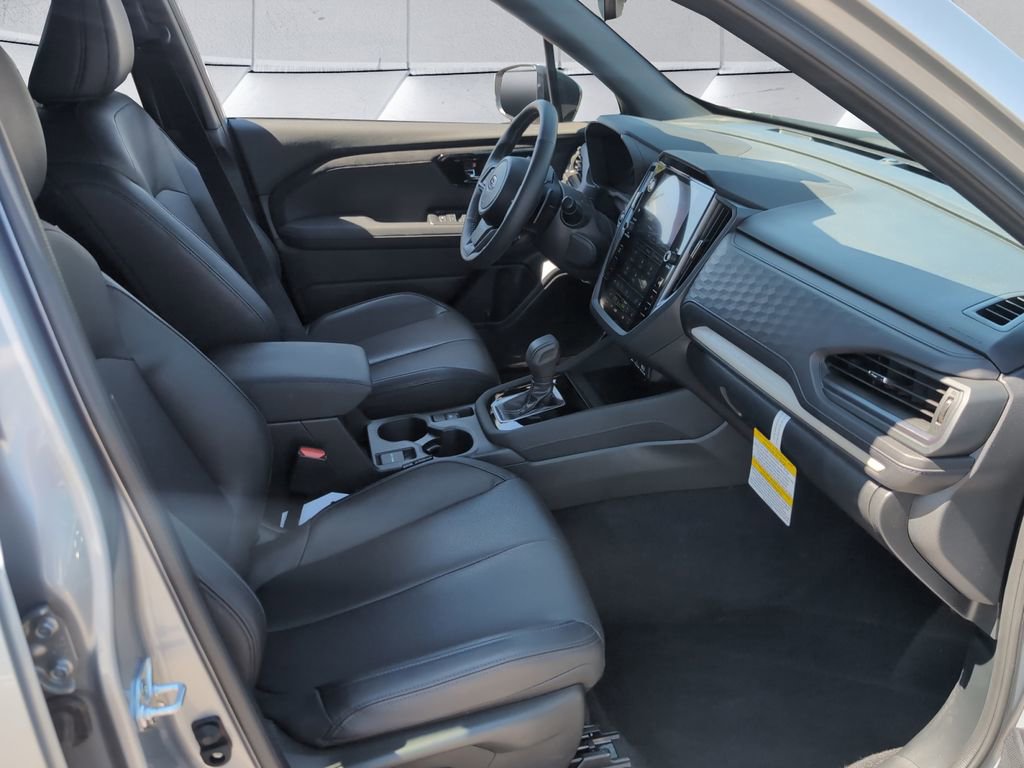 Used 2025 Subaru Forester Limited image 13