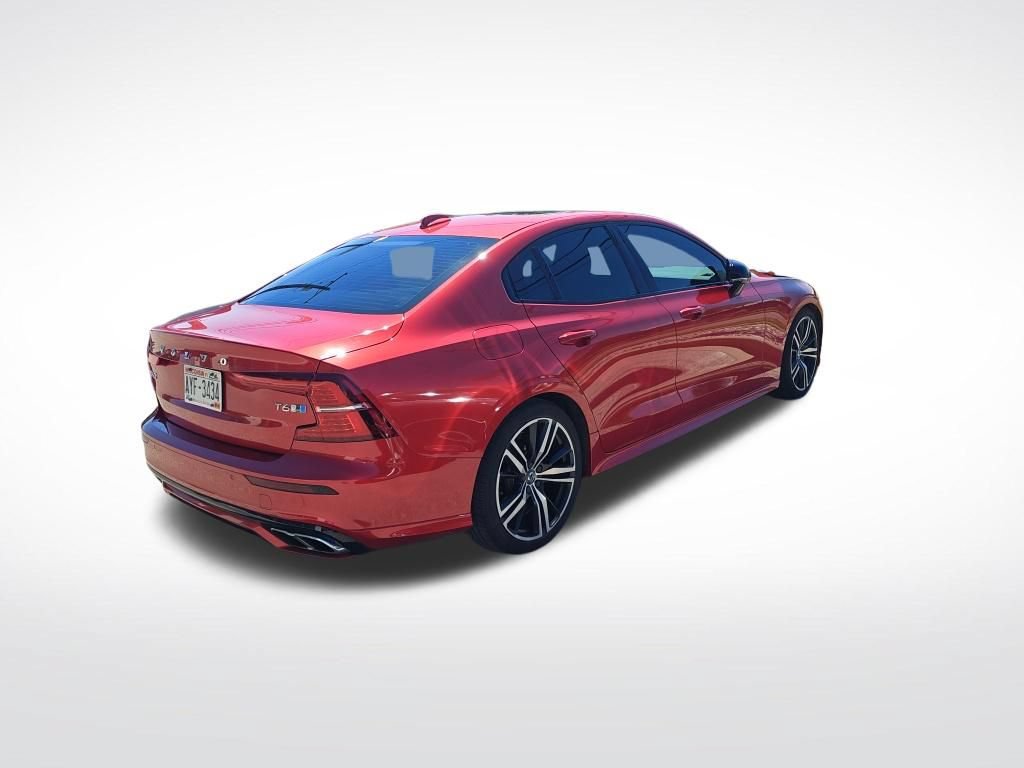 Used 2019 Volvo S60 T6 R-Design AWD/4WD image 4