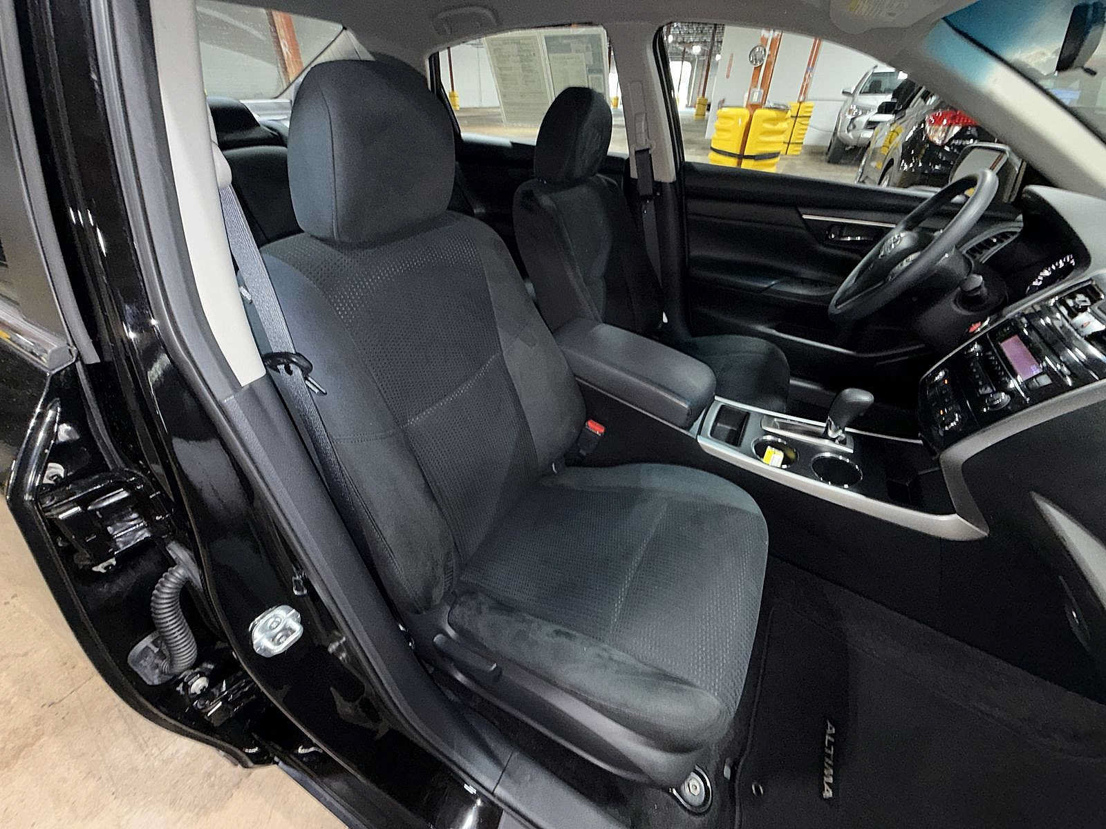 Used 2015 Nissan Altima 2.5 S w/ Power Driver Seat Package FWD image 16