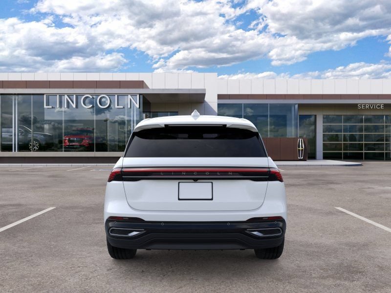 New 2026 Lincoln Nautilus Premier AWD/4WD image 5