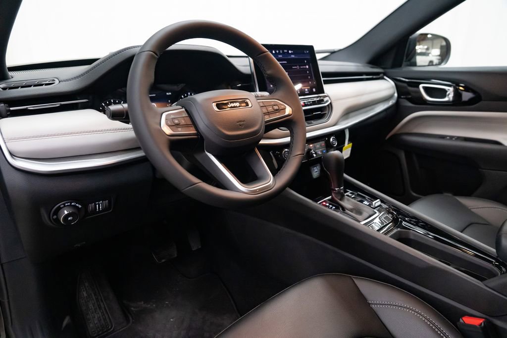 New 2026 Jeep Compass Limited image 22