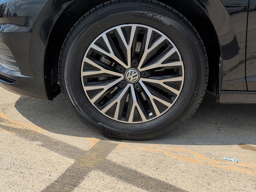 Used 2021 Volkswagen Jetta S w/ Driver Assistance Package image 6
