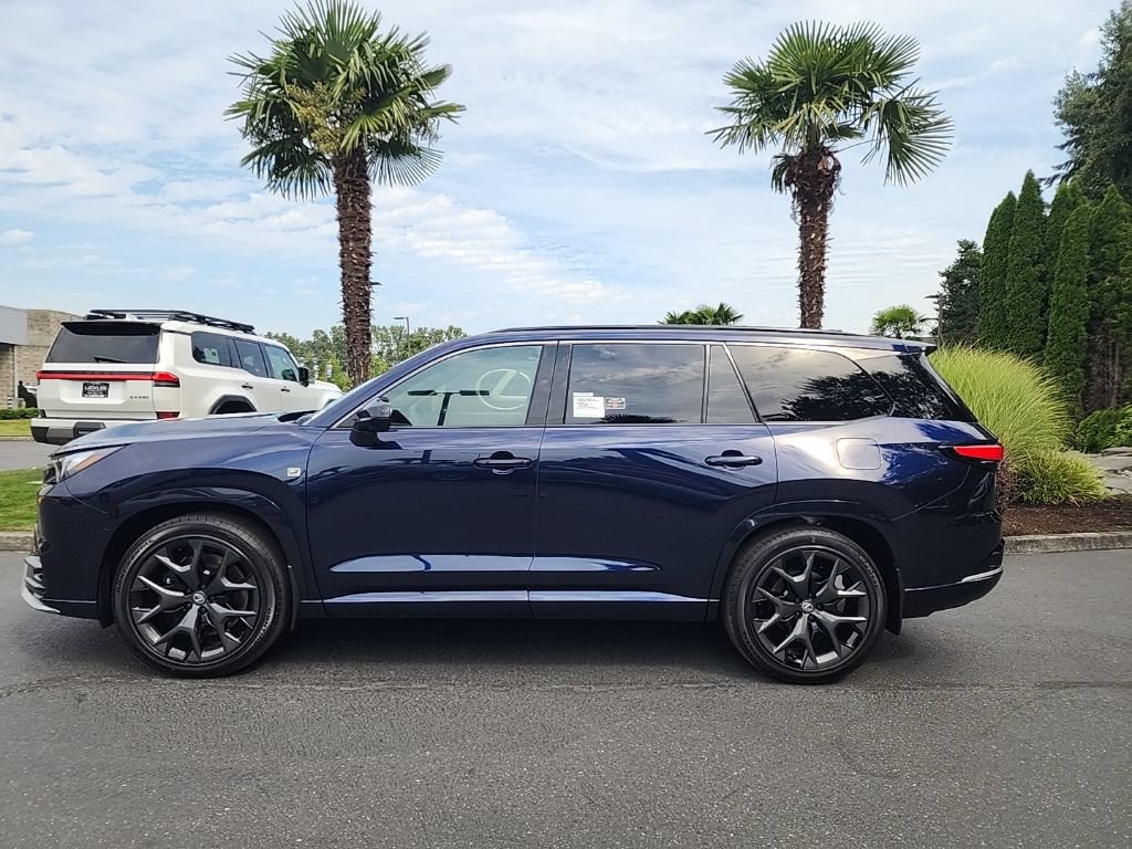 New 2026 Lexus TX 500h AWD image 2
