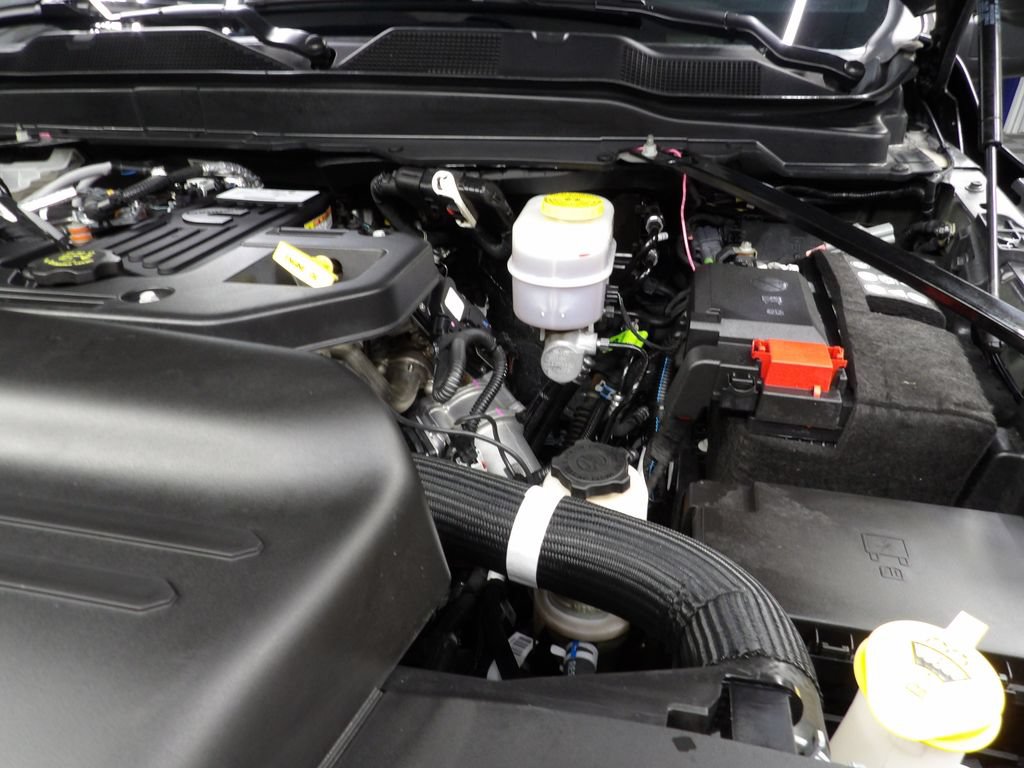 Used 2025 RAM 2500 Big Horn AWD/4WD image 33