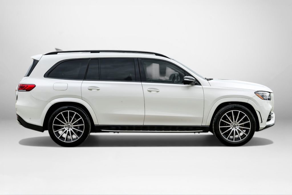 Used 2023 Mercedes-Benz GLS 580 4MATIC image 5
